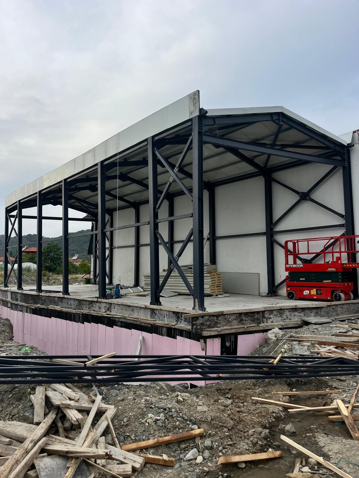 Steel Construction Industrial Workshop